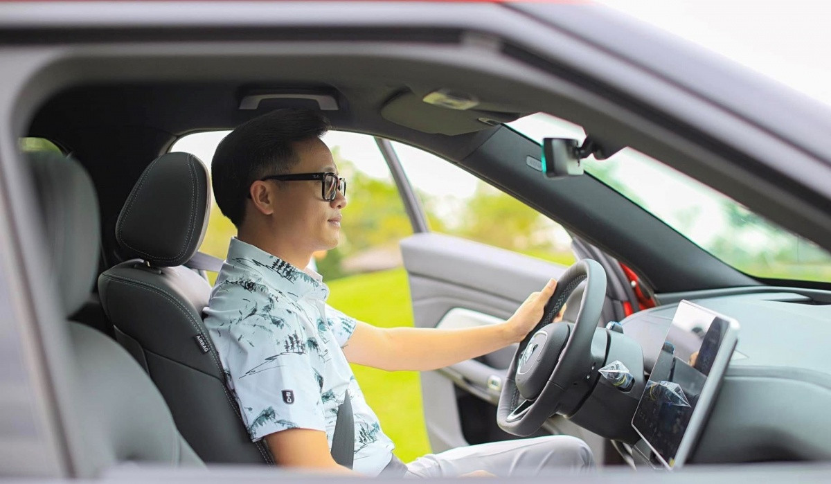 Chủ doanh nghiệp chọn VinFast VF 9: “Trải nghiệm sử dụng vượt trội trong tầm tiền, dịch vụ hậu m&#227;i vượt tầm xe sang” - Ảnh 3