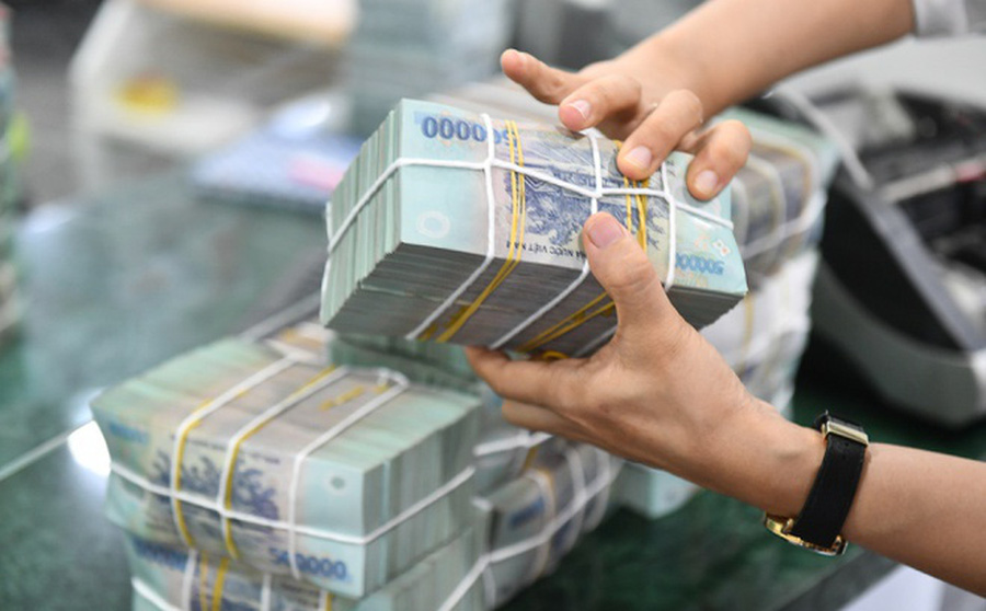 L&#227;i suất tiết kiệm đồng loạt tăng, gửi tiền tại ng&#226;n h&#224;ng n&#224;o c&#243; lợi nhất? - Ảnh 1