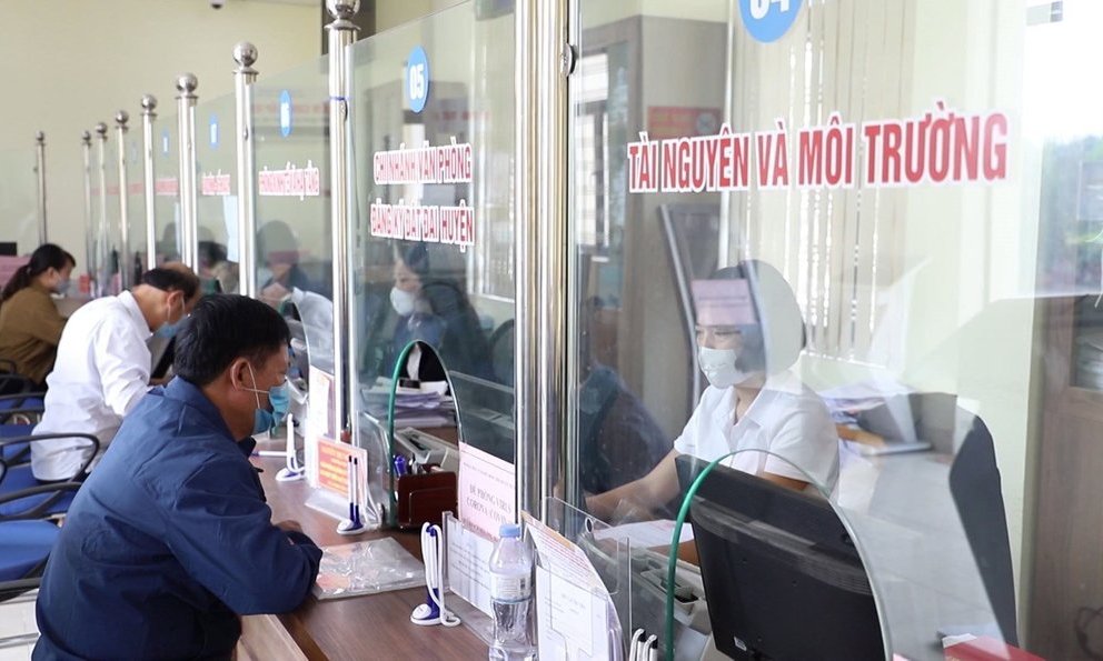 H&#224; Nội: Sửa đổi về hồ sơ, tr&#236;nh tự cấp sổ đỏ lần đầu từ 25/6 - Ảnh 1