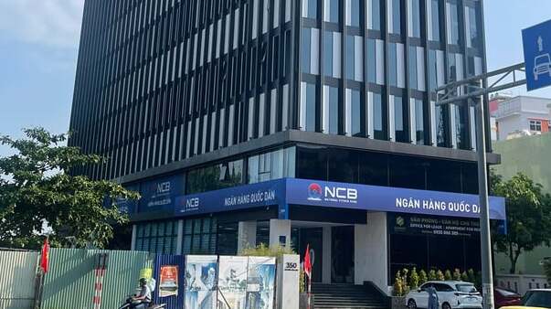 T&ograve;a nh&agrave; The Summit Building tọa lạc tại 350 Nguyễn Văn Linh, Tp. Đ&agrave; Nẵng