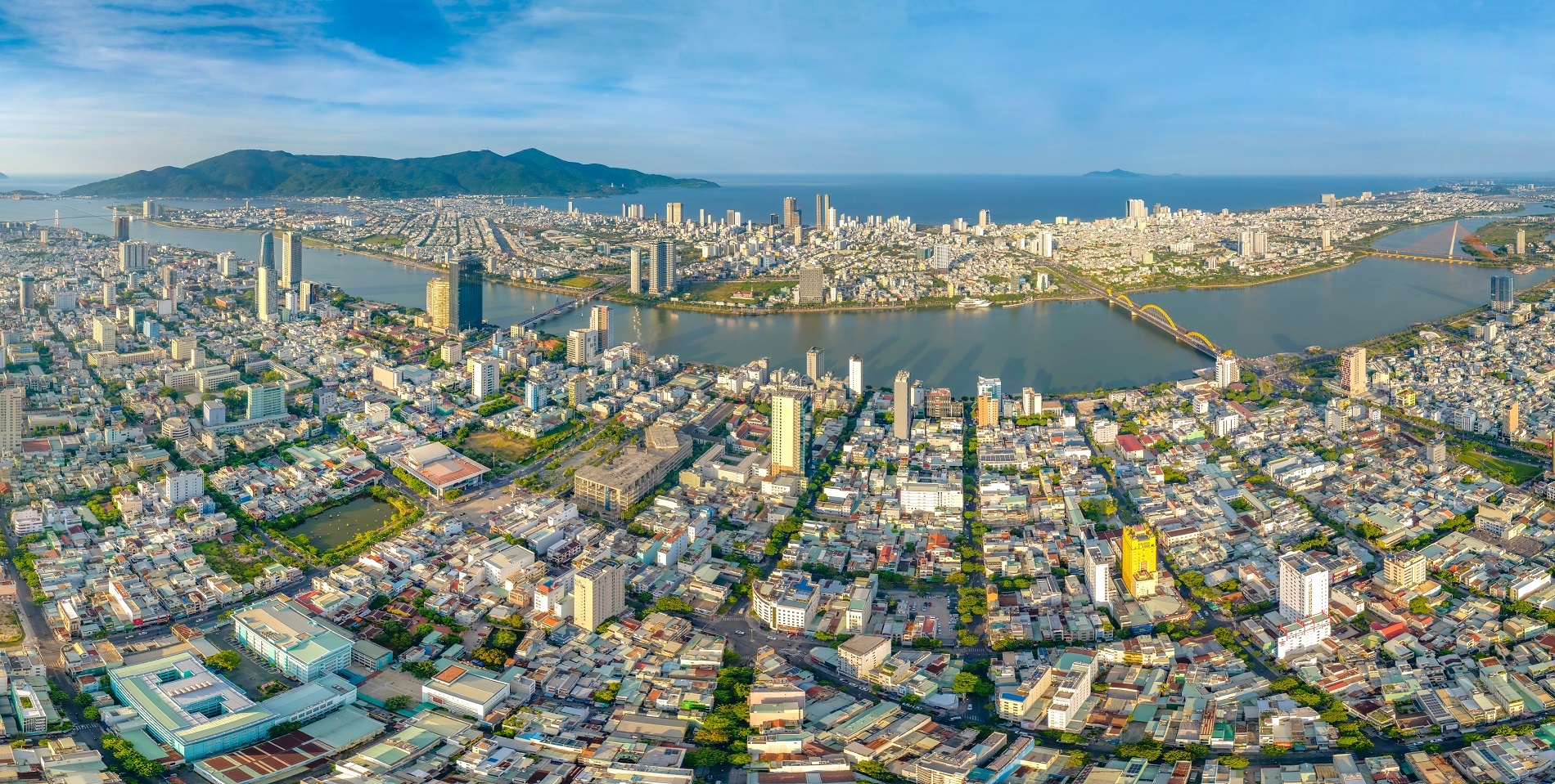 Nh&agrave; đầu tư đang dịch chuyển từ tư duy lướt s&oacute;ng sang tư duy sở hữu d&ograve;ng tiền. Ảnh: Shutterstock