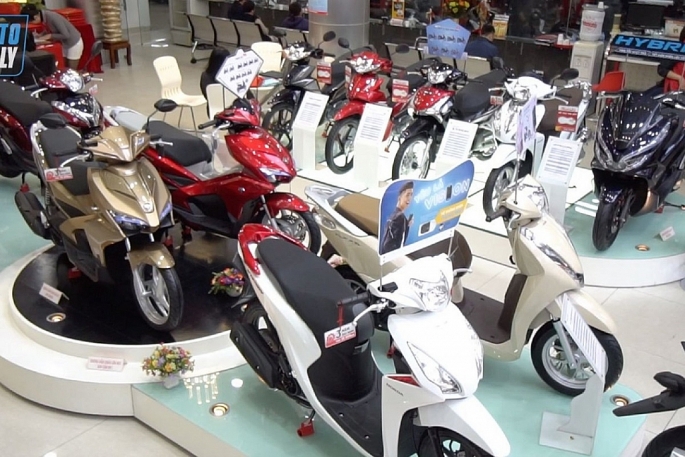 T&igrave;nh trạng khan hiếm xe m&aacute;y do thiếu chip vẫn sẽ phụ thuộc v&agrave;o diễn biến sản xuất của Trung Quốc