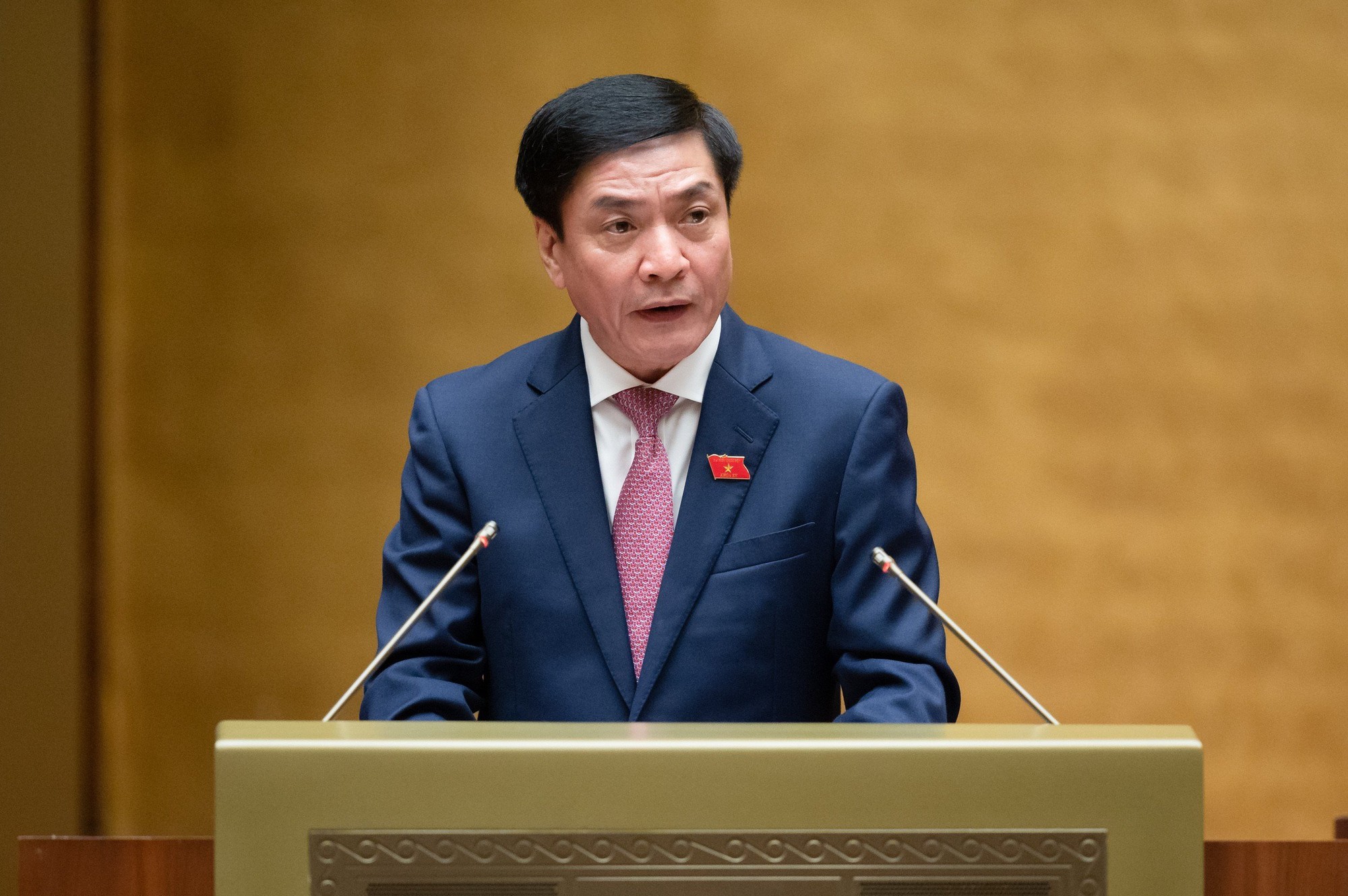 Tổng Thư k&yacute; Quốc hội B&ugrave;i Văn Cường (Ảnh: Quochoi.vn).