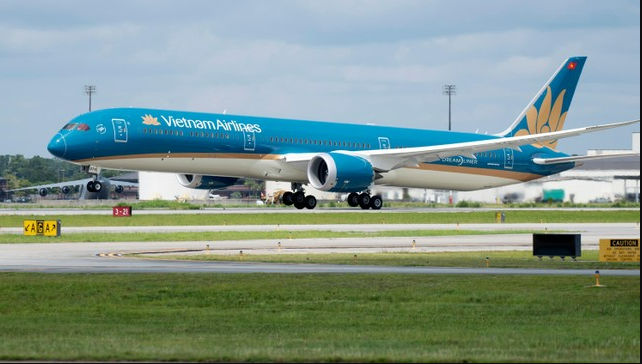 Cổ phiếu của HVN của Vietnam Airlines bị đưa v&agrave;o diện kiểm so&aacute;t. Ảnh minh họa