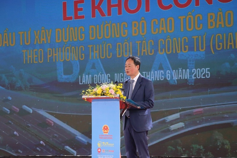 &Ocirc;ng Trần Hồng Th&aacute;i, Ph&oacute; B&iacute; thư Tỉnh uỷ, Chủ tịch UBND tỉnh L&acirc;m Đồng ph&aacute;t biểu tại sự kiện