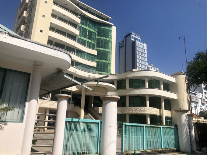 Khu đất &ldquo;kim cương&rdquo; số 70 đường Trần Ph&uacute;, TP.Nha Trang trước đ&acirc;y l&agrave; trụ sở Đ&agrave;i Ph&aacute;t thanh &ndash; Truyền h&igrave;nh Kh&aacute;nh H&ograve;a.