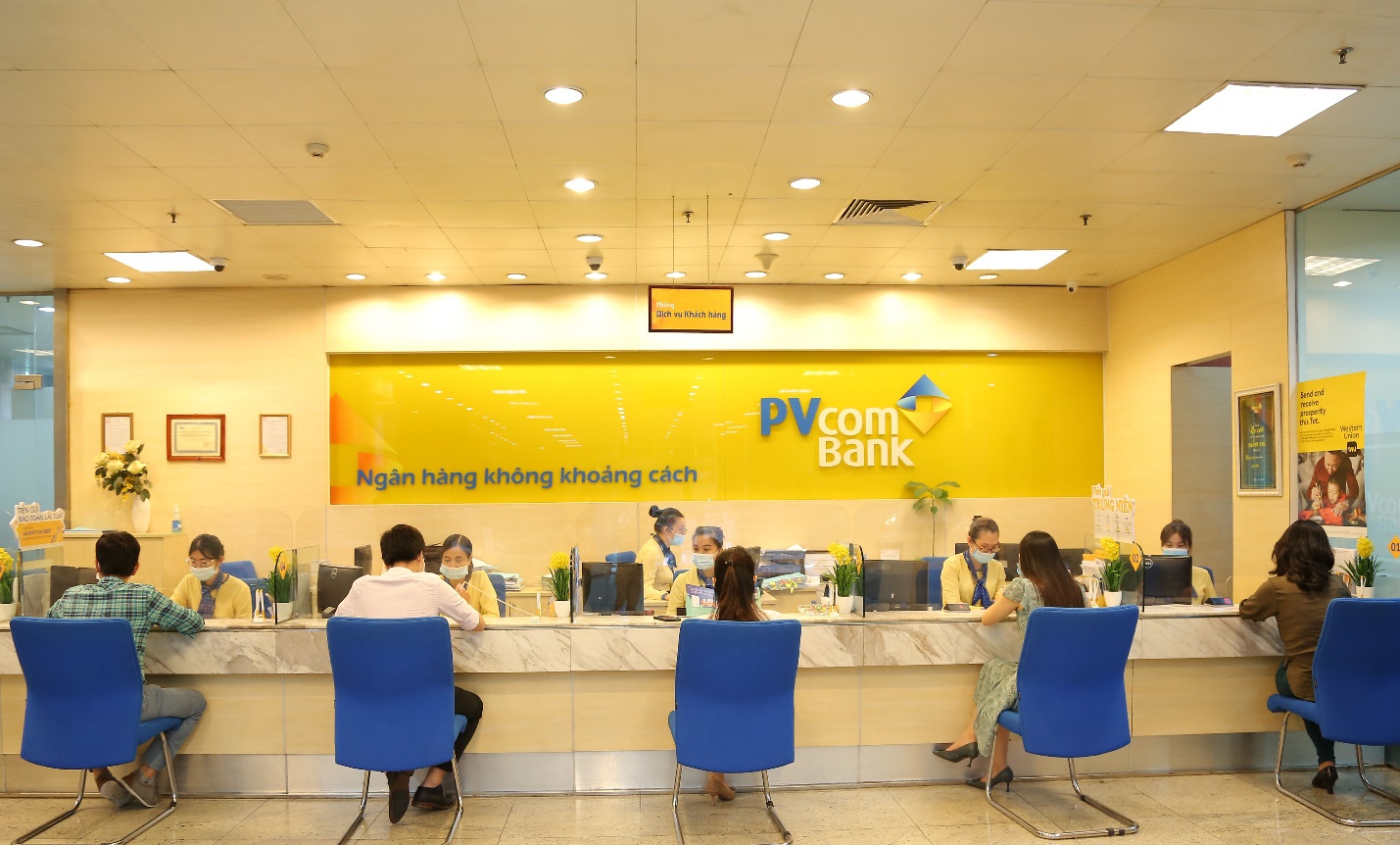 PVcomBank đảm bảo 100% nh&acirc;n sự v&agrave; c&aacute;c chế độ ph&uacute;c lợi ổn định trước những biến động của dịch Covid-19 &nbsp;