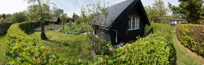 Chủ sở hữu của c&aacute;c khu vườn h&igrave;nh bầu dục c&oacute; quyền chọn vị tr&iacute; của c&aacute;c ng&ocirc;i nh&agrave;, chọn h&agrave;ng r&agrave;o xung quanh. Ảnh: brightvibes.