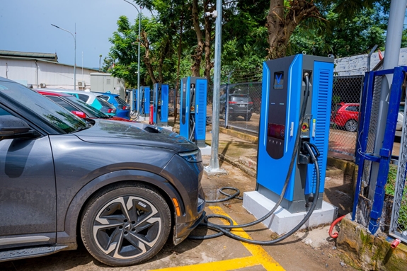 C&#243; g&#236; trong tổ hợp trạm sạc si&#234;u nhanh đa năng, đa dịch vụ 1.000 m2 - Ảnh 3