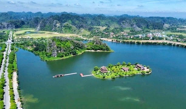 Bộ X&acirc;y dựng ủng hộ đề xuất l&agrave;m s&acirc;n bay, cầu v&agrave; đường của Xu&acirc;n Trường ở Ninh B&igrave;nh. (Ảnh minh hoạ)