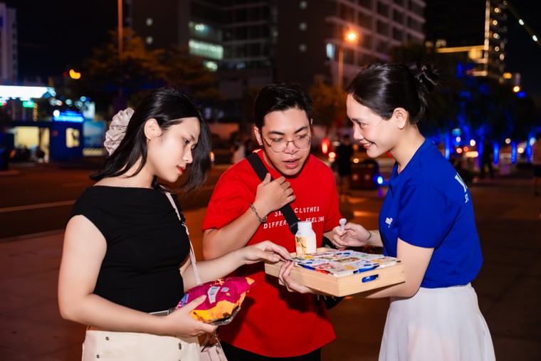 Vinamilk đồng h&#224;nh c&#249;ng li&#234;n hoan phim Ch&#226;u &#193; Đ&#224; Nẵng: T&#244;n vinh s&#225;ng tạo ng&#224;nh điện ảnh - Ảnh 7