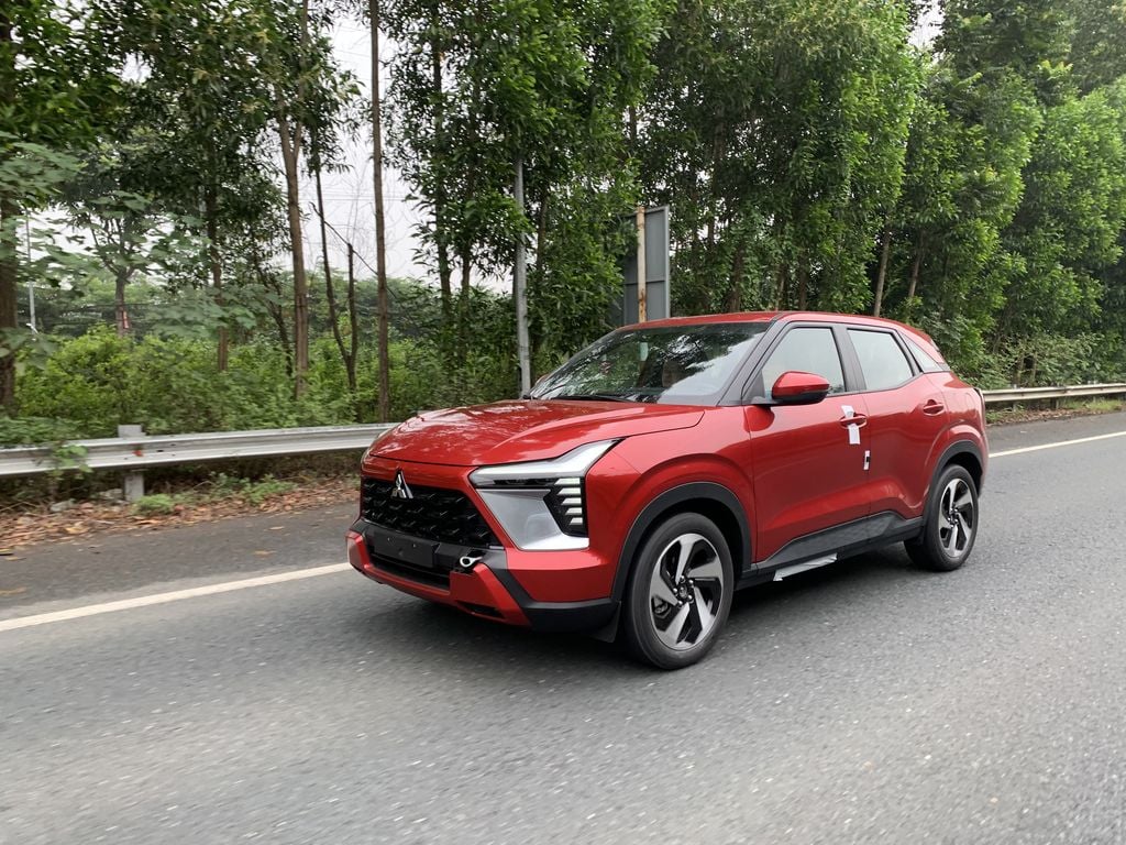 Top 10 xe bán chạy nửa đầu 2024: Mitsubishi Xpander dẫn đầu, Ford Ranger gây bất ngờ - Ảnh 7