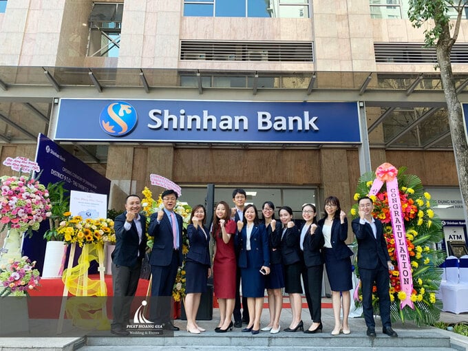 Shinhan Bank Việt Nam bị Thanh tra NHNN chỉ ra loạt vi phạm, y&ecirc;u cầu chấn chỉnh to&agrave;n hệ thống.
