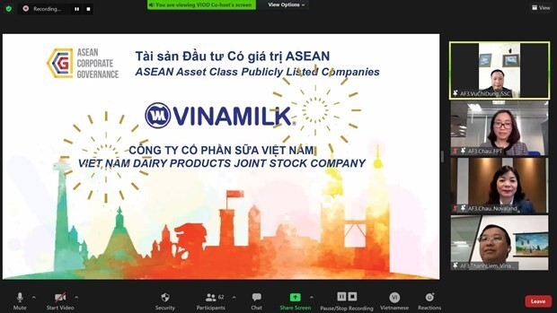 Vinamilk l&agrave; c&ocirc;ng ty đầu ti&ecirc;n v&agrave; duy nhất của Việt Nam được vinh danh l&agrave; &ldquo;T&agrave;i sản đầu tư c&oacute; gi&aacute; trị của ASEAN&rdquo; (&ldquo;ASEAN Asset Class&rdquo;).