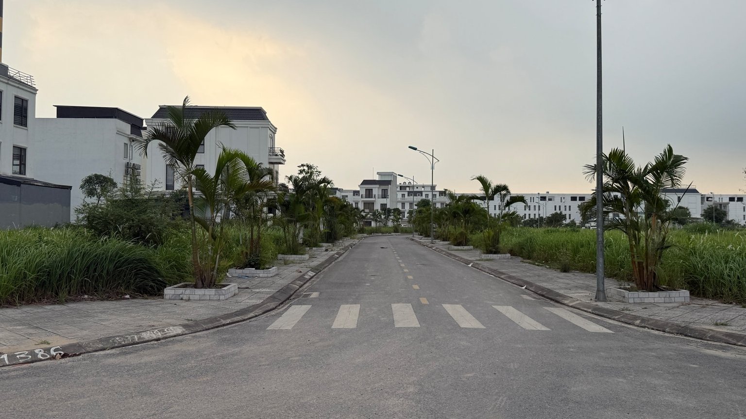 Sau ng&#224;y s&#225;p nhập tỉnh, gi&#225; đất Ninh B&#236;nh v&#224;o đợt tăng mới - Ảnh 2