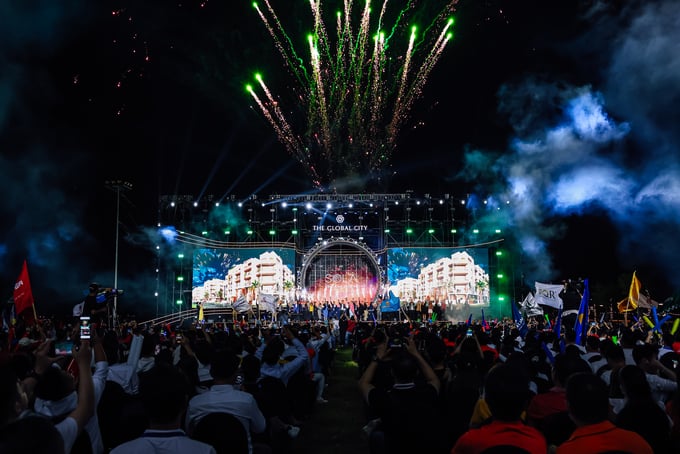 Sự kiện ra mắt dự &aacute;n SOLA - Đảo &Aacute;nh Dương đ&atilde; thu h&uacute;t sự ch&uacute; &yacute; của thị trường trong bối cảnh nguồn cung nh&agrave; ở liền thổ khan hiếm.&nbsp;