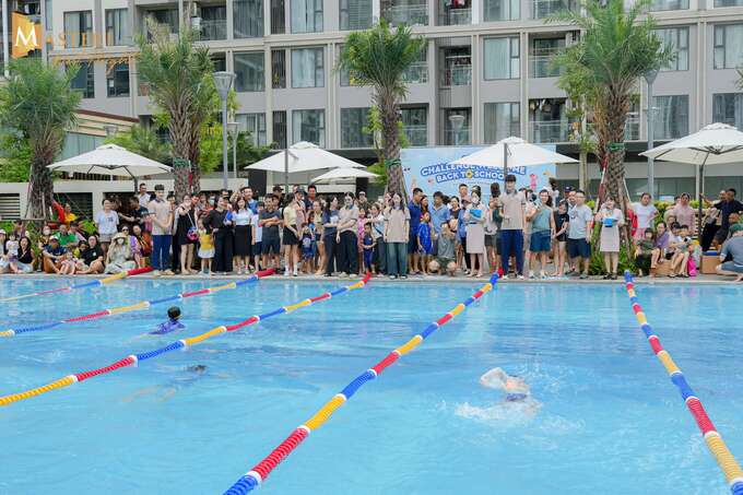 Giải bơi cho trẻ em tại Masteri West Heights thu h&uacute;t nhiều cư d&acirc;n tham gia.