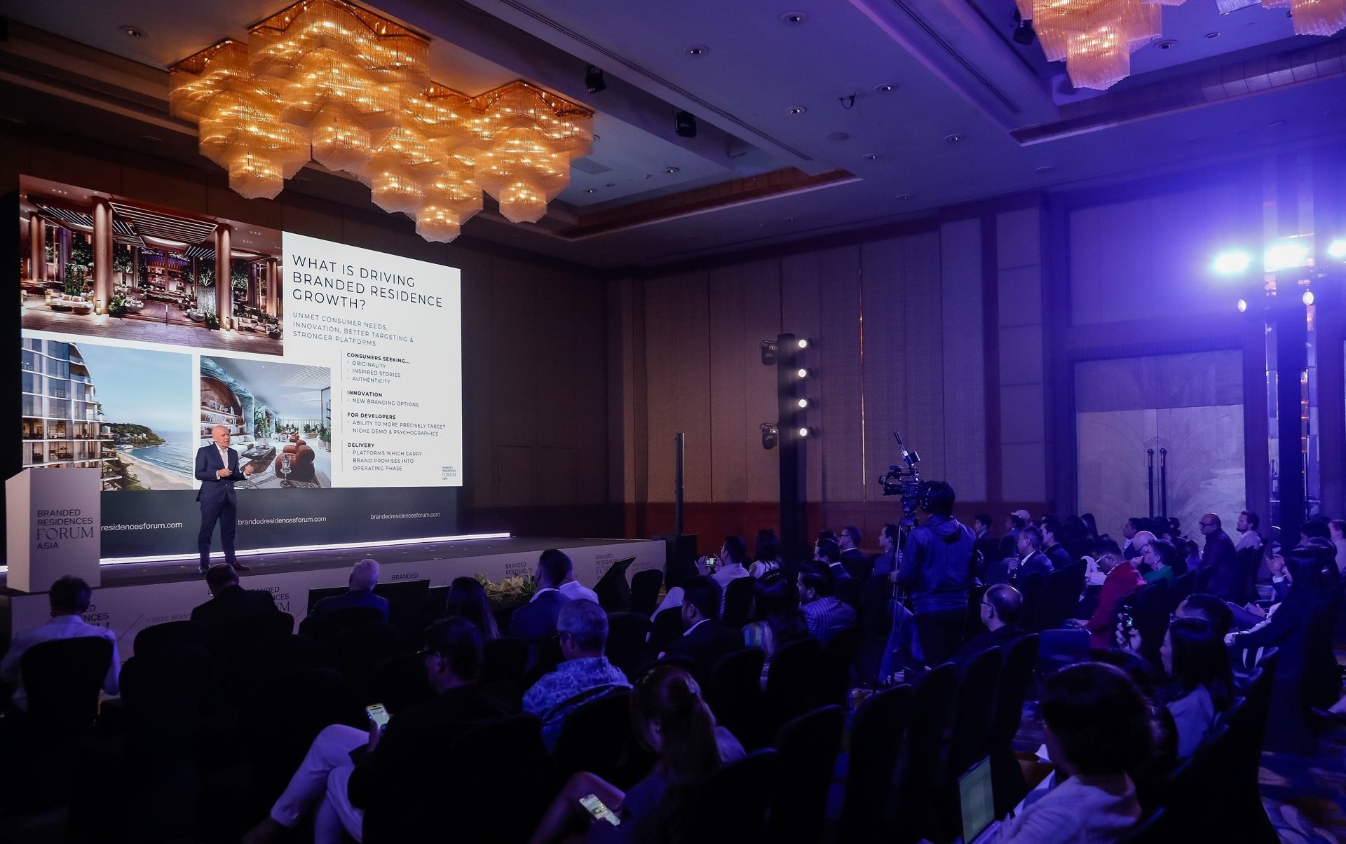 Tại sự kiện, nhiều chuy&ecirc;n gia nhận định thị trường Việt Nam đang trở th&agrave;nh điểm đến l&yacute; tưởng của bất động sản h&agrave;ng hiệu khu vực ch&acirc;u &Aacute; - Th&aacute;i B&igrave;nh Dương