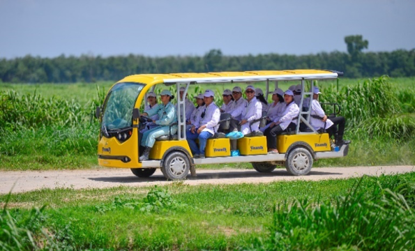 &quot;Mở kho&#225; tự nhi&#234;n&quot;: Vinamilk biến r&#224;o cản th&#224;nh v&#242;ng tuần ho&#224;n xanh tại trang trại sinh th&#225;i - Ảnh 3