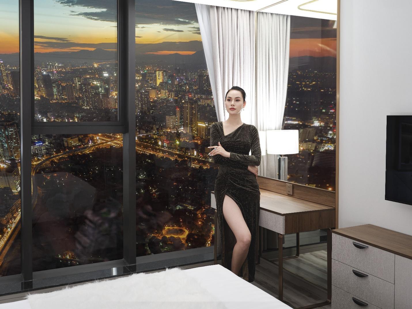 Tận hưởng tầm nh&igrave;n kh&ocirc;ng giới hạn qua hệ k&iacute;nh Low-E 2 lớp cao cấp.