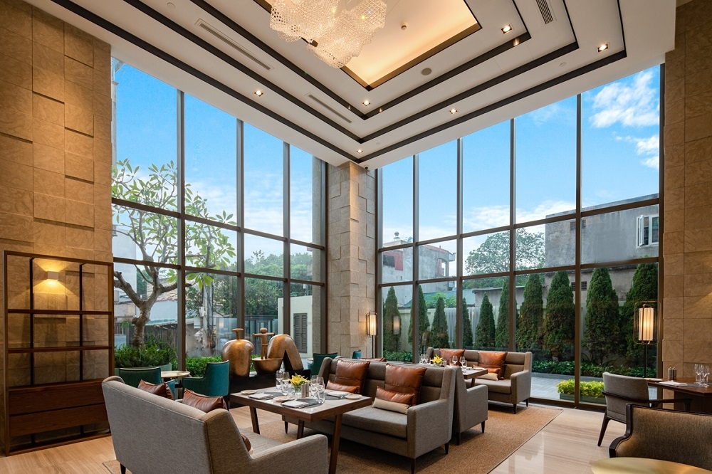 Văn Ph&uacute; - Invest ưu ti&ecirc;n những thiết kế hiện đại, gắn kết với m&ocirc;i trường xung quanh (Minh họa: Dự &aacute;n Oakwood Residence Hanoi) &nbsp;