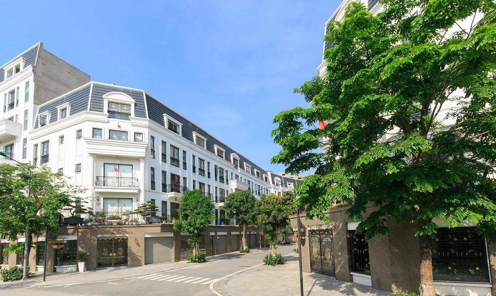 C&ocirc;ng tr&igrave;nh xanh l&agrave; một trong những lựa chọn h&agrave;ng đầu để chống lại biến đổi kh&iacute; hậu (Minh họa: Khu đ&ocirc; thị mới Văn Ph&uacute;, quận H&agrave; Đ&ocirc;ng) &nbsp;