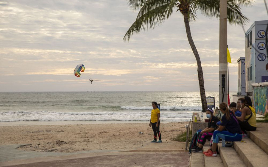 Kinh tế Th&#225;i Lan đối mặt cuộc suy tho&#225;i k&#233;p đầu ti&#234;n kể từ khủng hoảng t&#224;i ch&#237;nh ch&#226;u &#193; - Ảnh 1