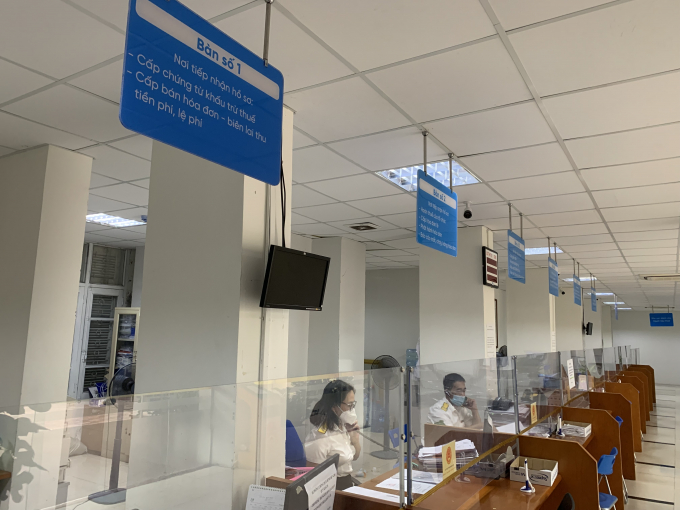 Cục Thuế H&agrave; Nội dừng l&agrave;m thủ tục trực tuyến.