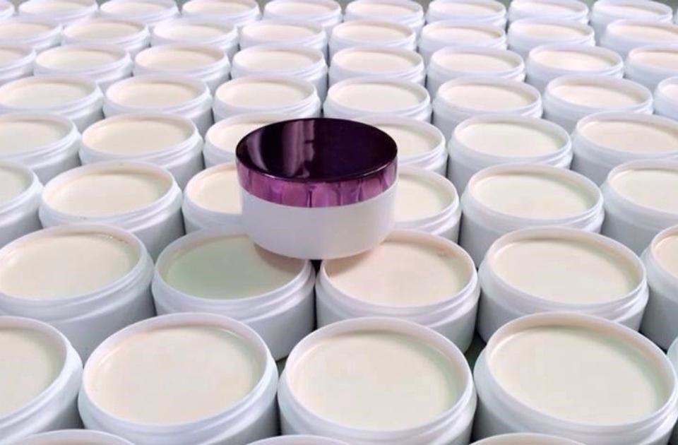 Ph&#225;t hiện nhiều mỹ phẩm bị cấm lưu h&#224;nh tại Việt Nam tr&#234;n s&#224;n TMĐT Shopee - Ảnh 2