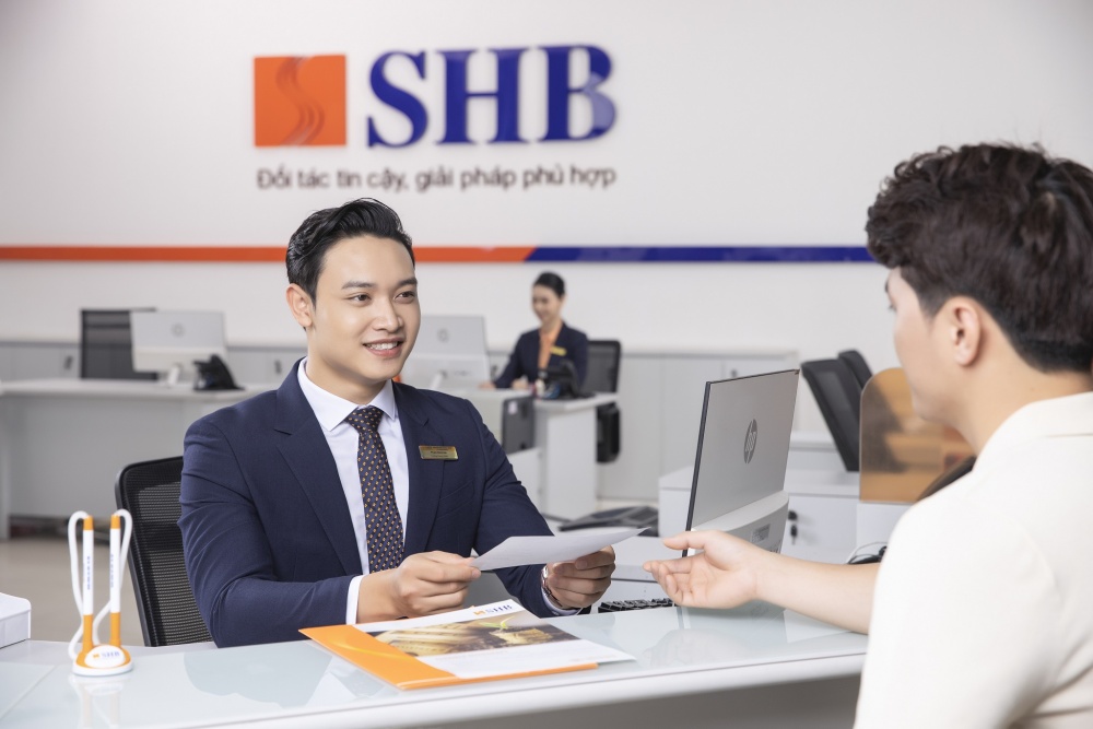 SHB sẽ lu&ocirc;n đồng h&agrave;nh, gắn b&oacute; c&ugrave;ng doanh nghiệp bằng việc đưa ra c&aacute;c sản phẩm dịch vụ đa dạng, nguồn vốn ưu đ&atilde;i &nbsp;