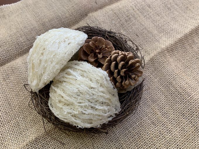 Theo Cục Thuế Tp.HCM, C&ocirc;ng ty TNHH Yến s&agrave;o Hubnest kh&ocirc;ng vi phạm về h&oacute;a đơn nhưng do việc k&ecirc; khai chuyển chứng kho&aacute;n ph&aacute;i sinh c&oacute; trị gi&aacute; rất lớn n&ecirc;n cơ quan thuế đưa v&agrave;o diện gi&aacute;m s&aacute;t.