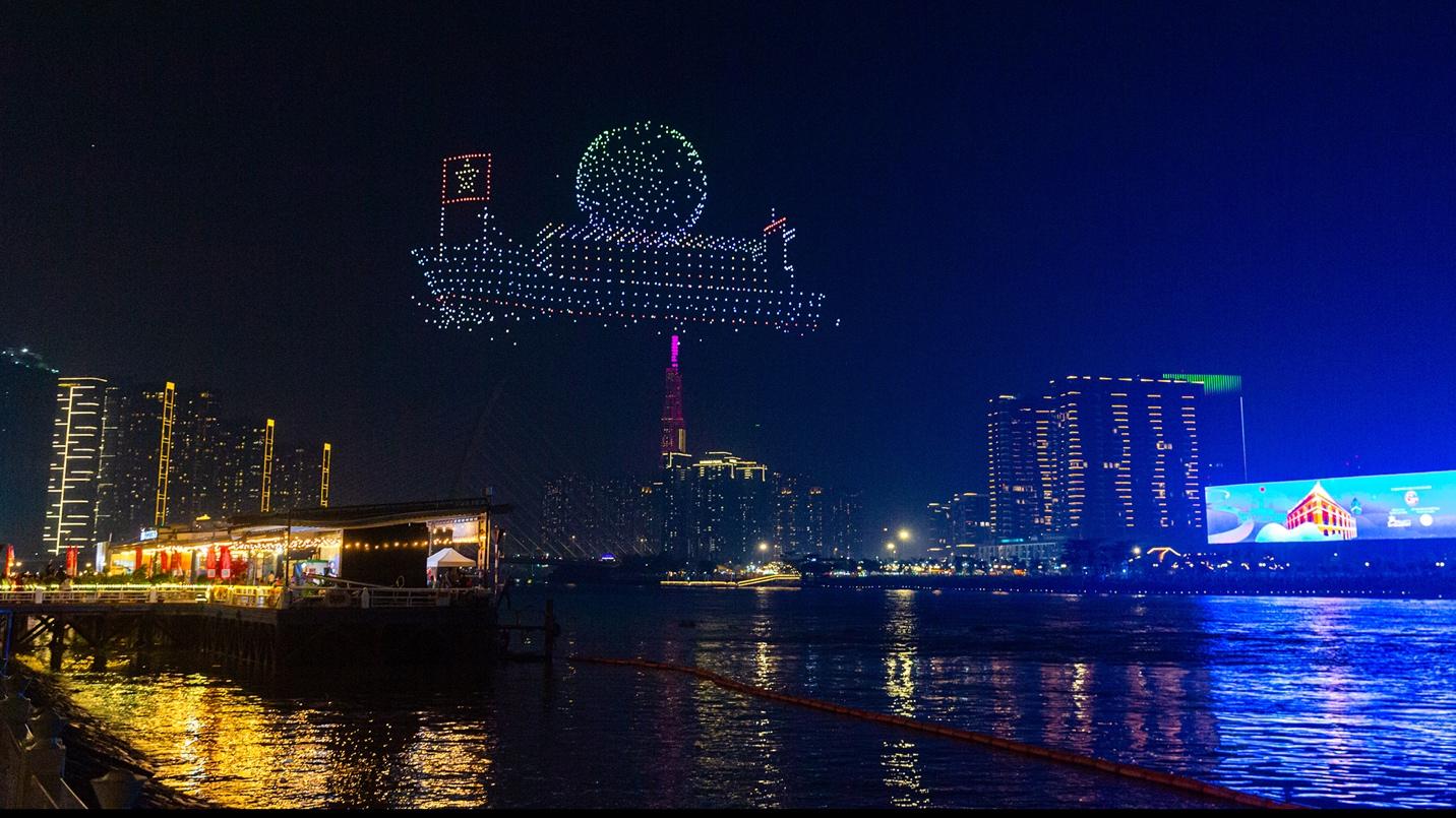 Theo tiết lộ của BTC, m&agrave;n tr&igrave;nh diễn của 1.000 drone tại sự kiện sẽ v&ocirc; c&ugrave;ng đặc sắc. Đ&acirc;y cũng l&agrave; drone show lớn nhất từ trước tới nay ở T&acirc;y Ninh. (Ảnh: COREX)