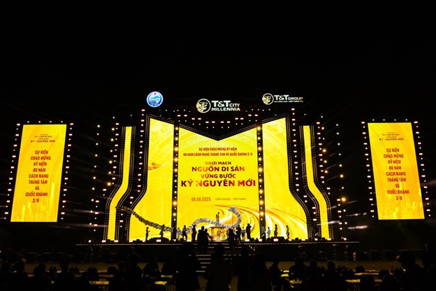 Th&#224;nh phố Thi&#234;n ni&#234;n kỷ T&amp;T City Millennia bừng s&#225;ng trước đại nhạc hội - Ảnh 6