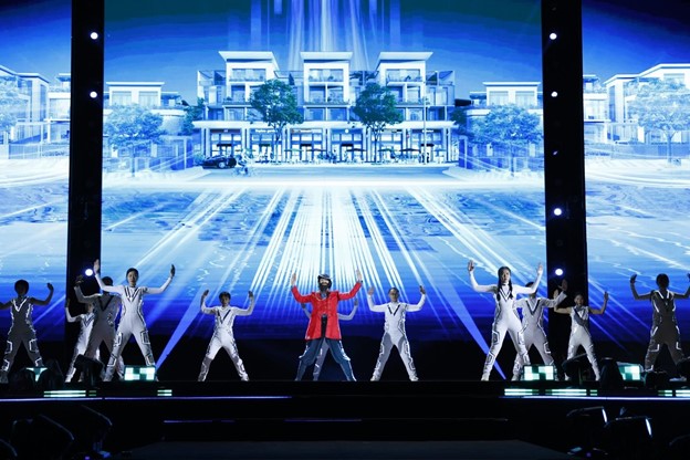 Th&#224;nh phố Thi&#234;n ni&#234;n kỷ T&amp;T City Millennia bừng s&#225;ng trước đại nhạc hội - Ảnh 9