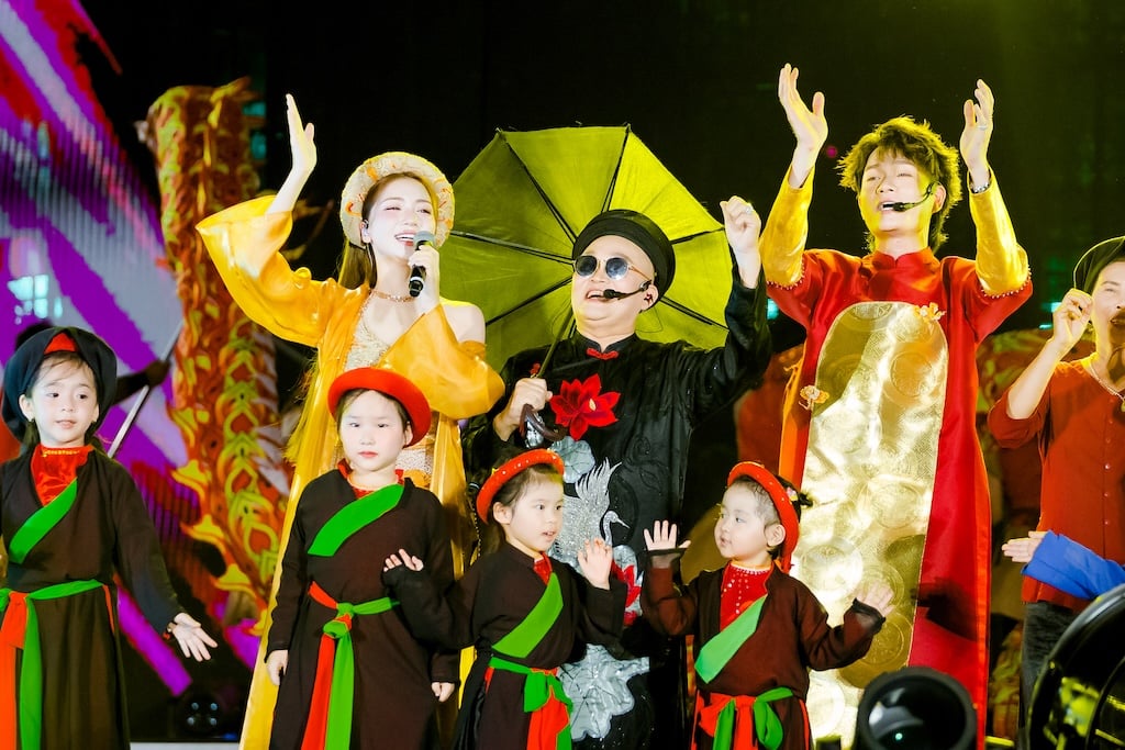 &#39;V-Concert Rạng rỡ Việt Nam&#39;: &#39;Đ&#234;m huyền thoại&#39; k&#237;ch hoạt th&#224;nh phố Expo đầu ti&#234;n tại Việt Nam - Ảnh 3