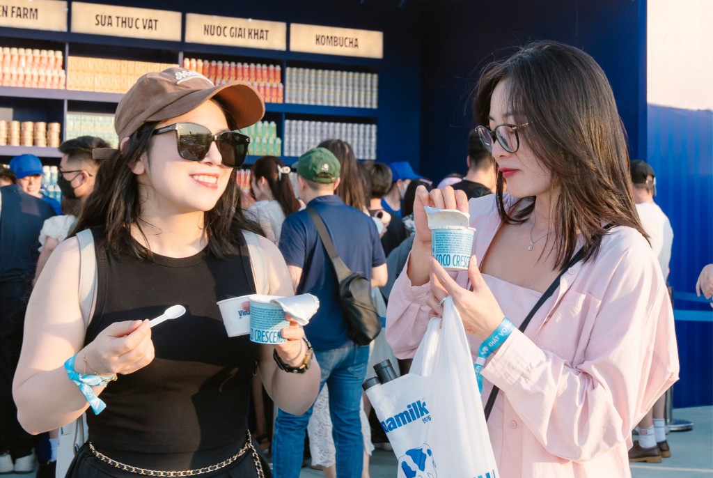 Nh&#236;n lại những khoảnh khắc “cực ch&#225;y” của Vinamilk tại V-Concert v&#224; V-Fest - Ảnh 7