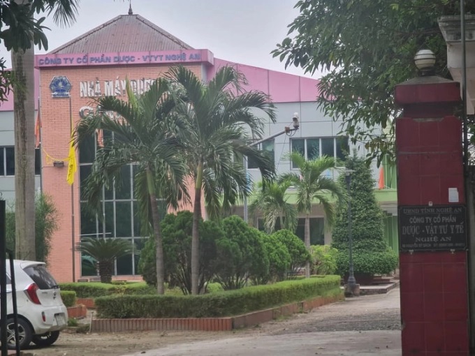 Nh&agrave; m&aacute;y dược phẩm của C&ocirc;ng ty cổ phần Dược - Vật tư Y tế Nghệ An.