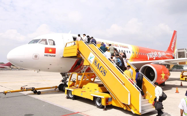 Ông lớn dịch vụ sân bay SGN bị phạt 500 triệu, thu hồi hơn 2 tỷ đồng tiền hoàn thuế - Ảnh 1