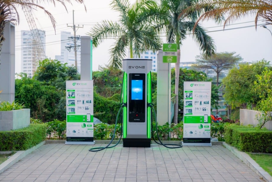 Tỷ phú Phạm Nhật Vượng dẫn đầu thị trường tỷ USD của tương lai - Ảnh 3