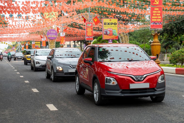 Vingroup l&#224; doanh nghiệp tư nh&#226;n nộp ng&#226;n s&#225;ch lớn nhất cả nước - Ảnh 2