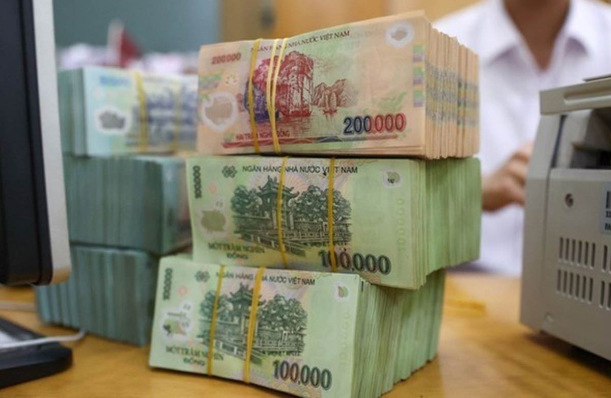 T&#224;i ch&#237;nh ti&#234;u d&#249;ng khởi sắc, loạt c&#244;ng ty b&#225;o l&#227;i lớn - Ảnh 1