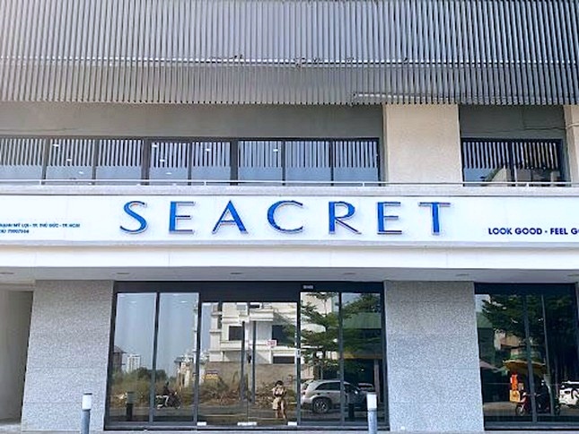 Nợ thuế 258 triệu đồng, C&ocirc;ng ty Seacret bị dừng l&agrave;m thủ tục hải quan. Ảnh minh họa: Tiền Phong