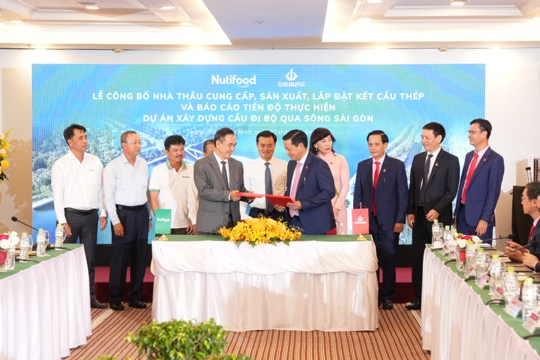 Nutifood c&#244;ng bố nh&#224; thầu cung cấp, sản xuất v&#224; lắp đặt kết cấu th&#233;p cho dự &#225;n cầu đi bộ qua s&#244;ng S&#224;i G&#242;n - Ảnh 1