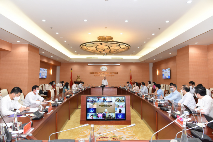 Ng&acirc;n h&agrave;ng Nh&agrave; nước Việt Nam tổ chức Hội nghị trực tuyến Giải ph&aacute;p của ng&agrave;nh Ng&acirc;n h&agrave;ng g&oacute;p phần th&aacute;o gỡ kh&oacute; khăn cho ng&agrave;nh l&uacute;a gạo khu vực Đồng bằng s&ocirc;ng Cửu Long.