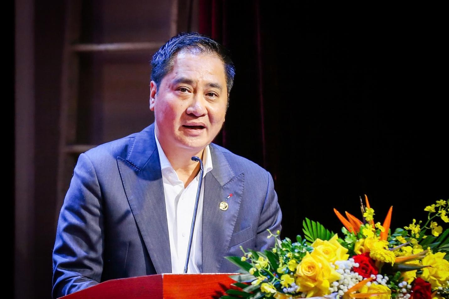 &Ocirc;ng Mai Xu&acirc;n Sơn, Tổng Gi&aacute;m đốc T&amp;T Group ph&aacute;t biểu tại Hội nghị.