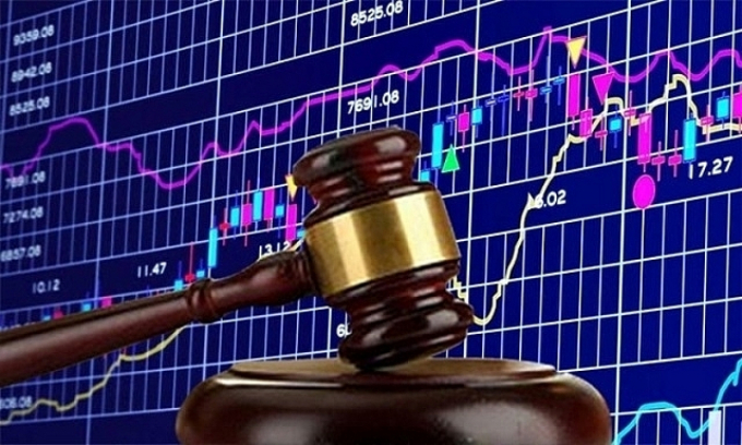 Người nhà lãnh đạo Tienphongbank bị phạt vì giao dịch 'chui' cổ phiếu - Ảnh 1