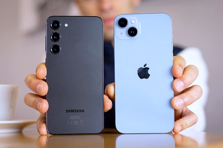 Samsung kh&oacute; c&oacute; thể giữ vững ng&ocirc;i vương tr&ecirc;n thị trường smartphone.