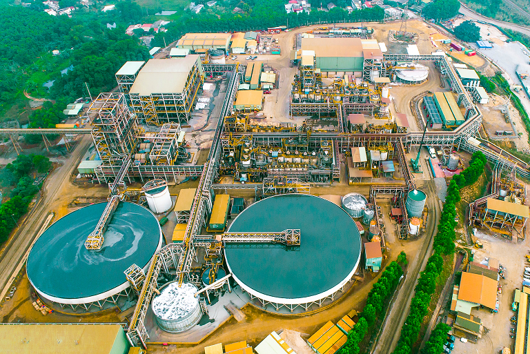 Nửa đầu năm 2023 Masan High-tech Materials bất ngờ th&ocirc;ng b&aacute;o chuyển l&atilde;i th&agrave;nh lỗ gần 500 tỷ đồng.