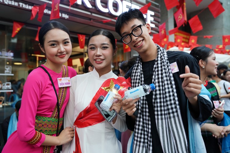 Gần 1 triệu sản phẩm Vinamilk tiếp sức cho đại lễ kỷ niệm 80 năm Quốc kh&#225;nh 2/9 - Ảnh 3