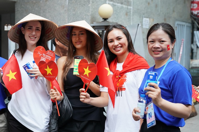 Gần 1 triệu sản phẩm Vinamilk tiếp sức cho đại lễ kỷ niệm 80 năm Quốc kh&#225;nh 2/9 - Ảnh 11